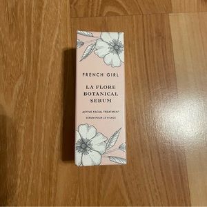 French girl la flore botanical serum